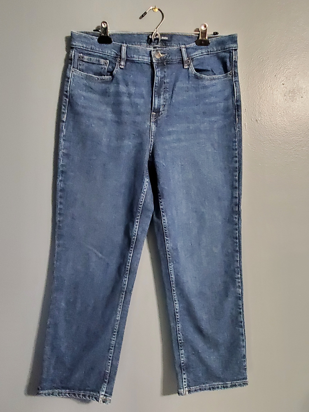 Calvin Klein Jeans Women's Straight-Leg Cropped Jeans in Blue Wash Size 12